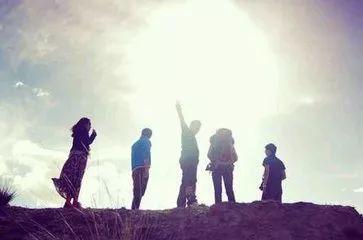 了不起的谢轻轻,了不起的追梦人,用坚韧书写人生传奇